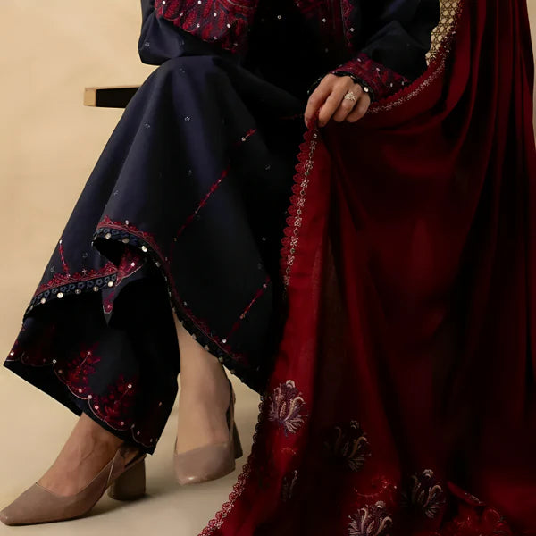 KHADDAR 3PC EMBROIDERED DRESS EMBROIDERED SHAWL A 1027